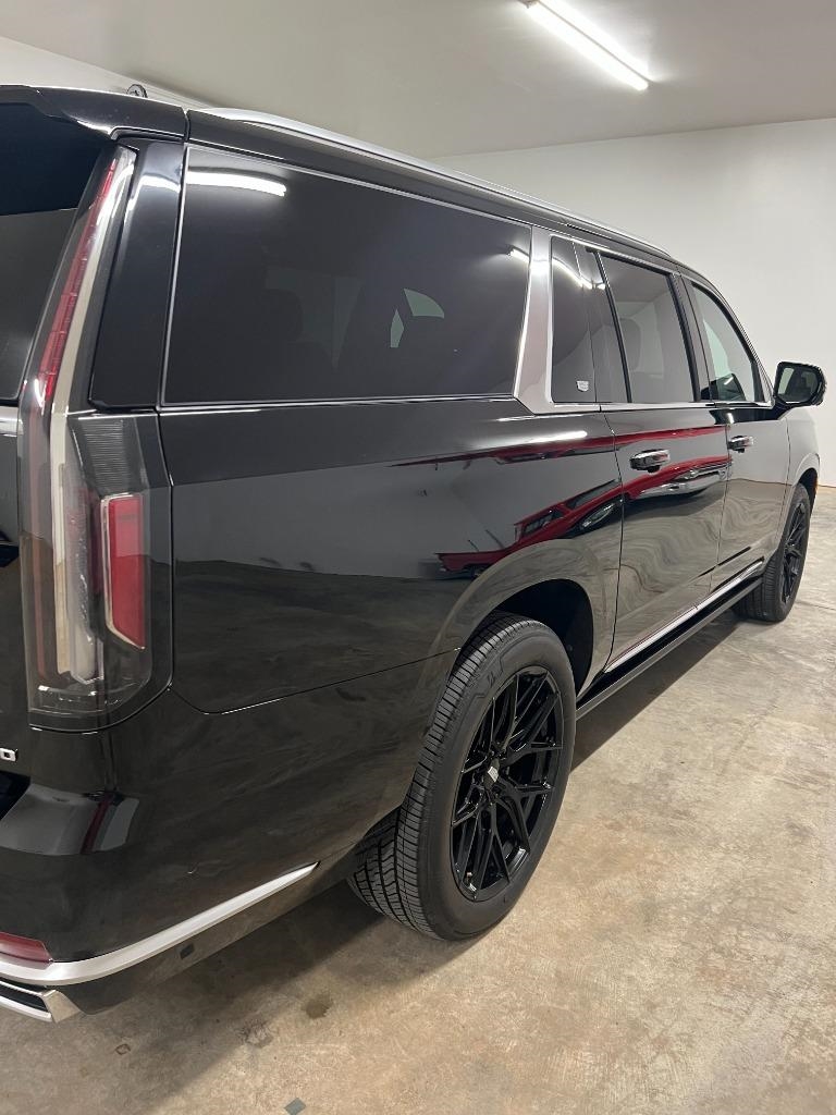 Cadillac Escalade ESV Premium Luxury 4WD 2022