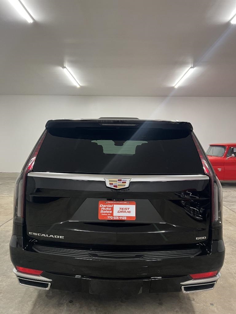 Cadillac Escalade ESV Premium Luxury 4WD 2022