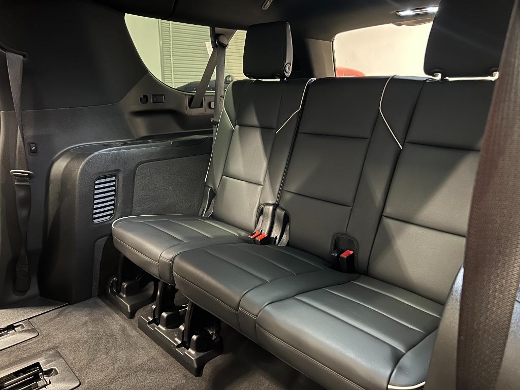 Cadillac Escalade ESV Premium Luxury 4WD 2022