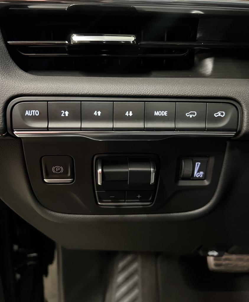 Cadillac Escalade ESV Premium Luxury 4WD 2022