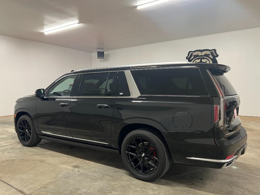 Cadillac Escalade ESV Premium Luxury 4WD 2022