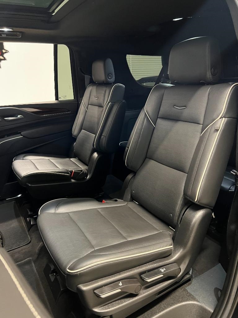 Cadillac Escalade ESV Premium Luxury 4WD 2022
