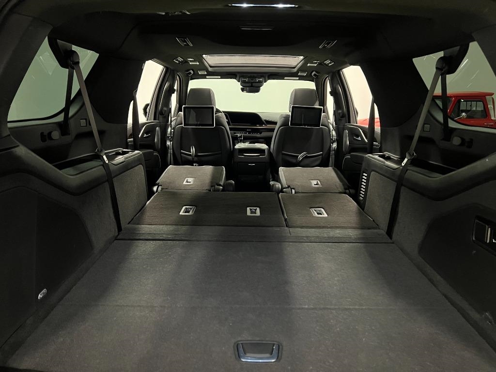 Cadillac Escalade ESV Premium Luxury 4WD 2022