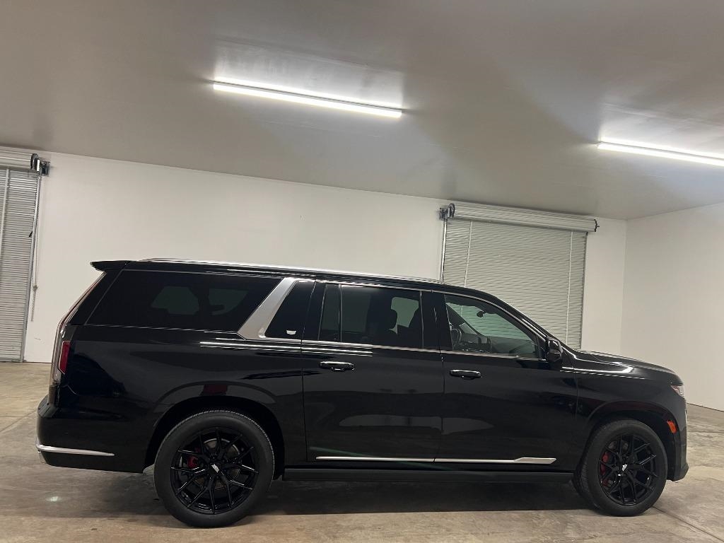 Cadillac Escalade ESV Premium Luxury 4WD 2022