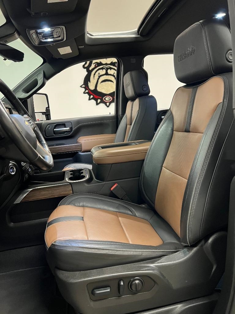 Chevrolet Silverado 2500HD High Country Crew Cab Long Box 4WD 2022