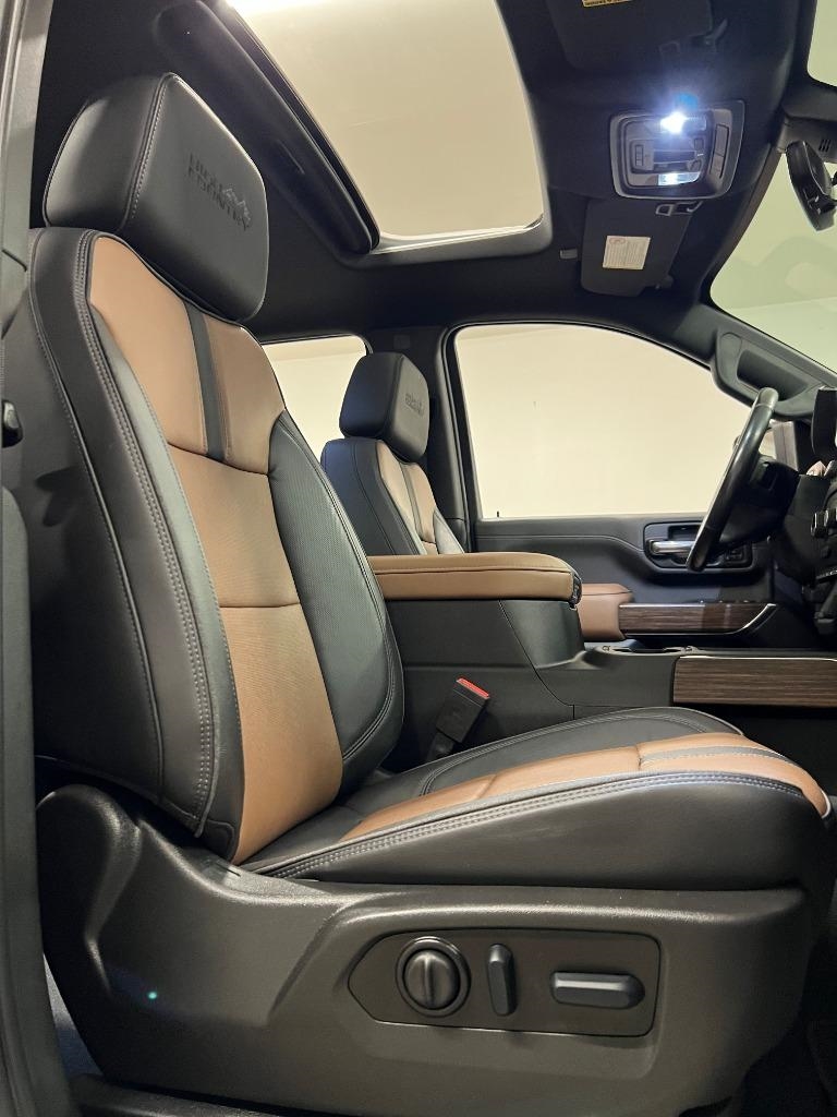 Chevrolet Silverado 2500HD High Country Crew Cab Long Box 4WD 2022