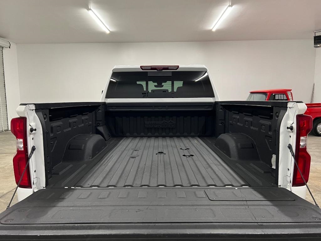 Chevrolet Silverado 2500HD High Country Crew Cab Long Box 4WD 2022