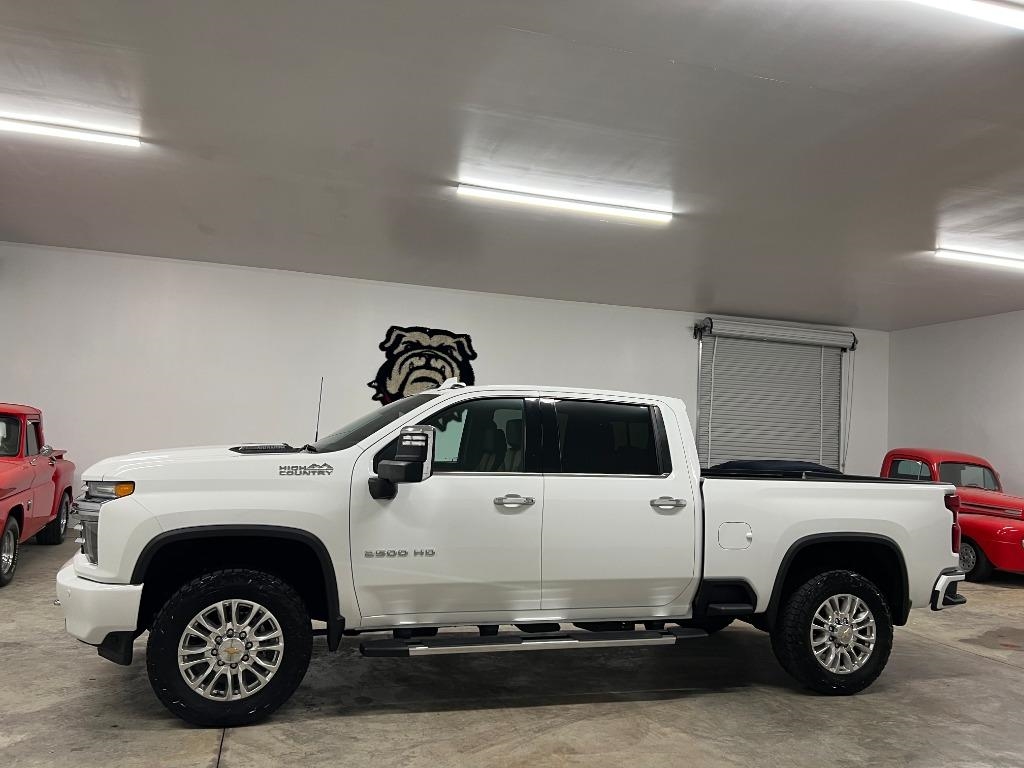 Chevrolet Silverado 2500HD High Country Crew Cab Long Box 4WD 2022
