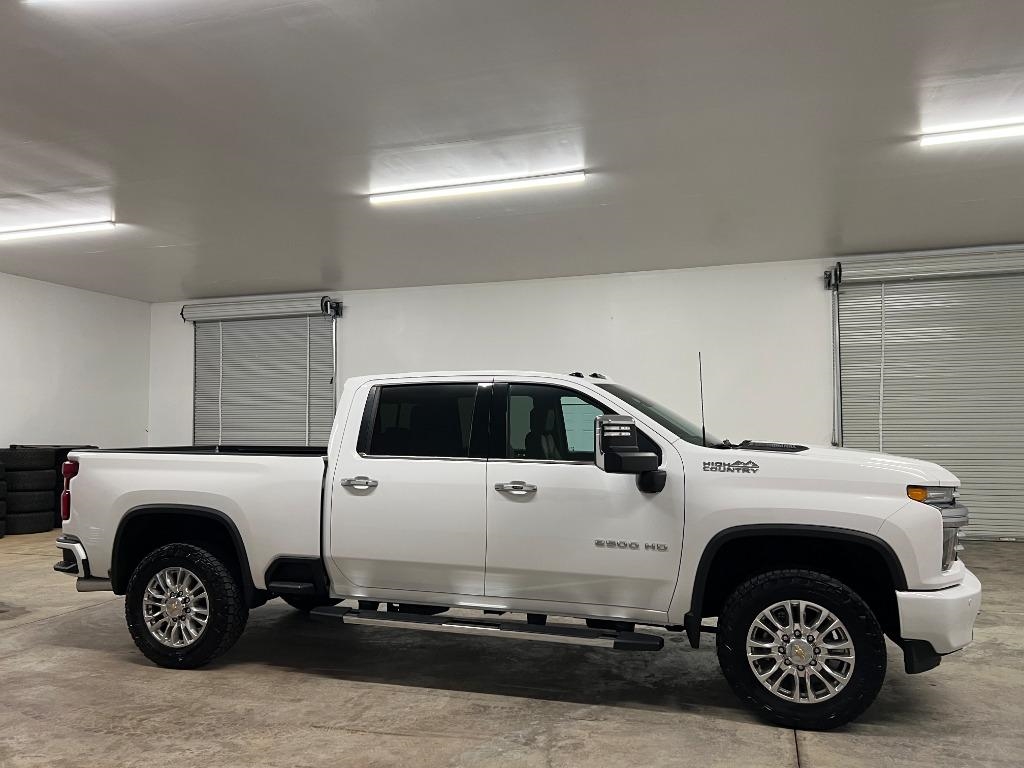 Chevrolet Silverado 2500HD High Country Crew Cab Long Box 4WD 2022