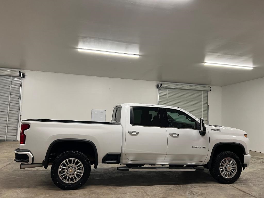 Chevrolet Silverado 2500HD High Country Crew Cab Long Box 4WD 2022