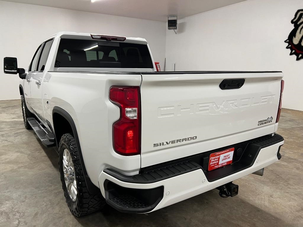 Chevrolet Silverado 2500HD High Country Crew Cab Long Box 4WD 2022