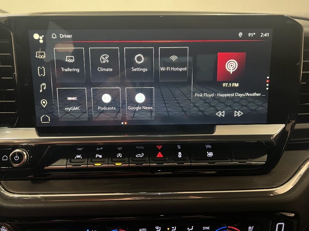 GMC Sierra 1500 SLT Crew Cab 4WD 2023