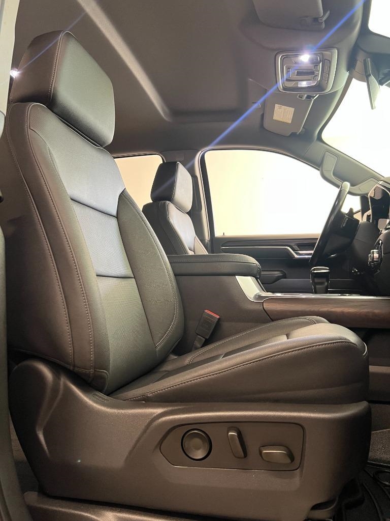 GMC Sierra 1500 SLT Crew Cab 4WD 2023