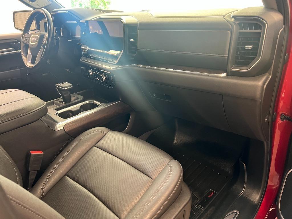 GMC Sierra 1500 SLT Crew Cab 4WD 2023