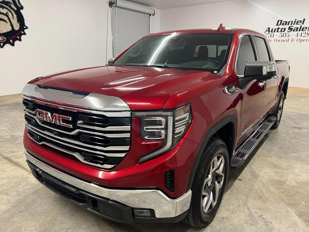 GMC Sierra 1500 SLT Crew Cab 4WD 2023