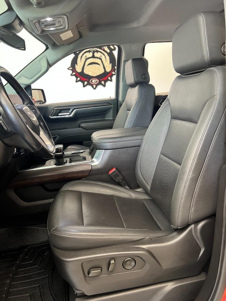 GMC Sierra 1500 SLT Crew Cab 4WD 2023