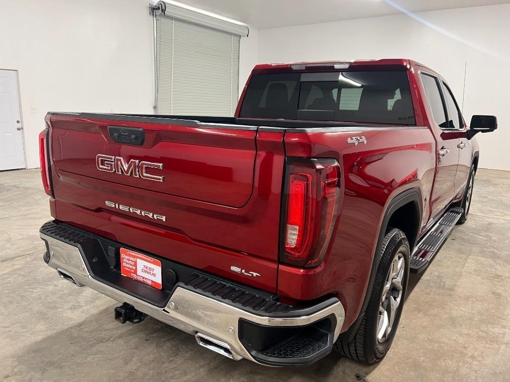 GMC Sierra 1500 SLT Crew Cab 4WD 2023