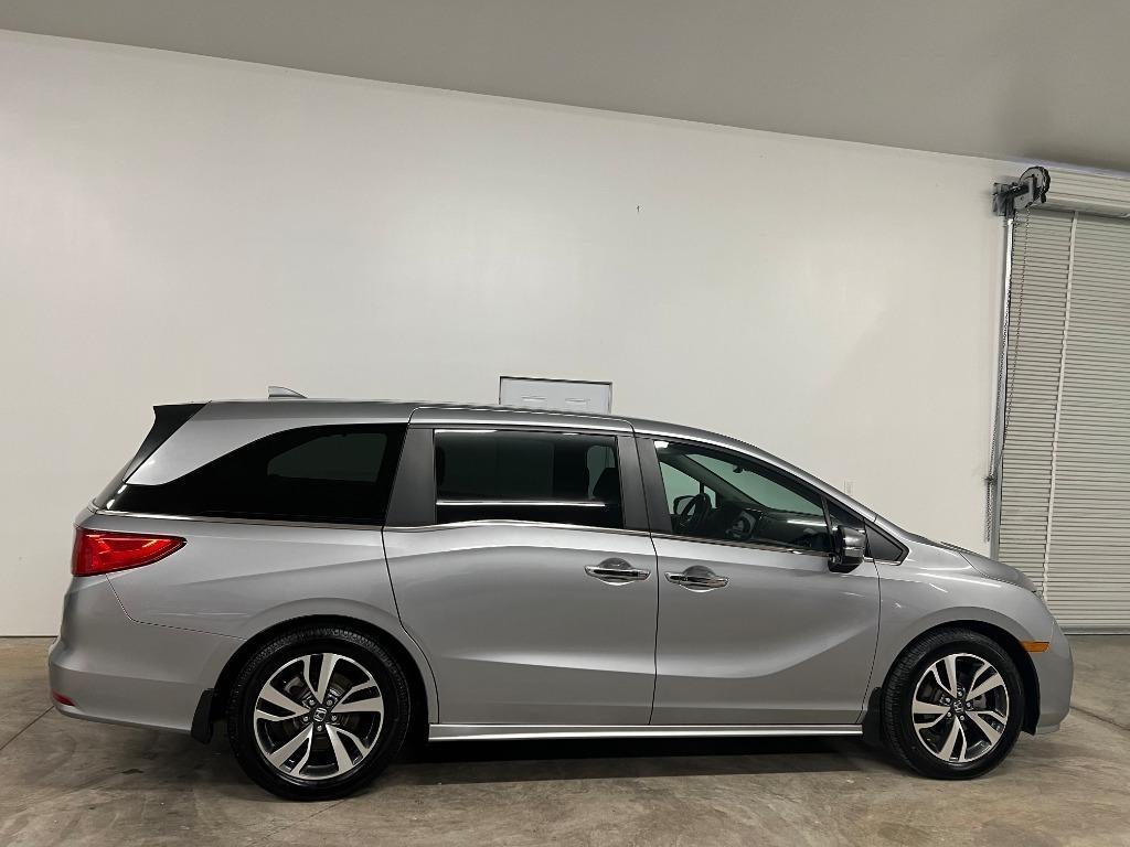 Honda Odyssey Touring 2021
