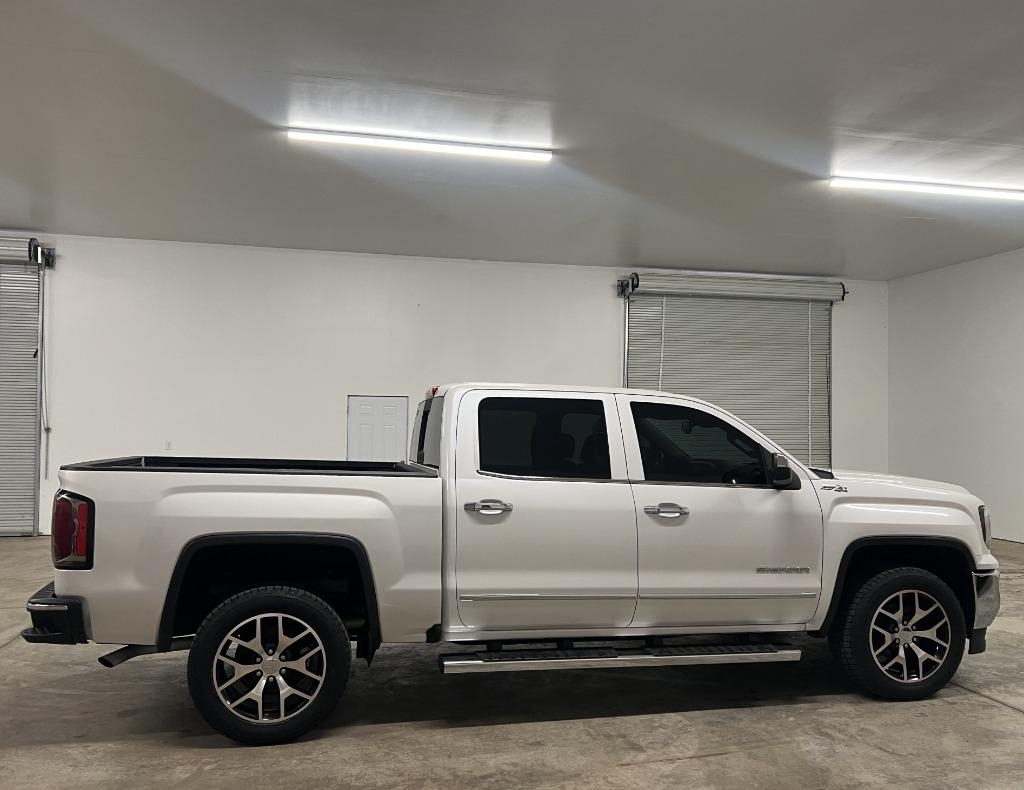 GMC Sierra 1500 SLT Crew Cab Long Box 4WD 2017