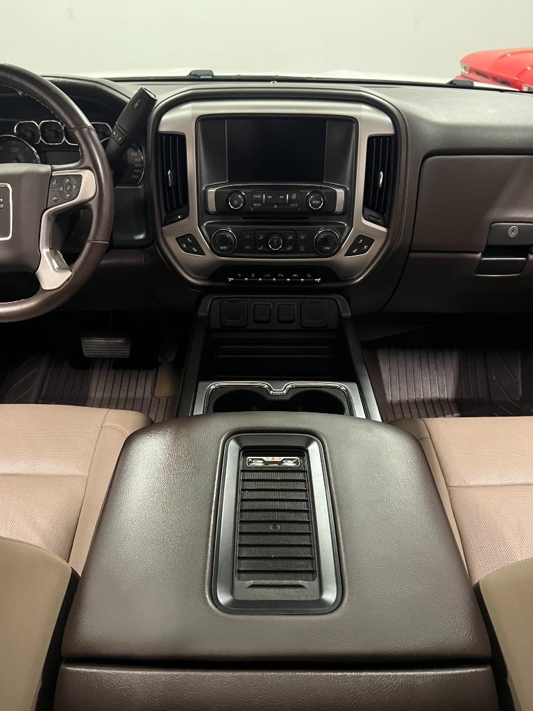 GMC Sierra 1500 SLT Crew Cab Long Box 4WD 2017