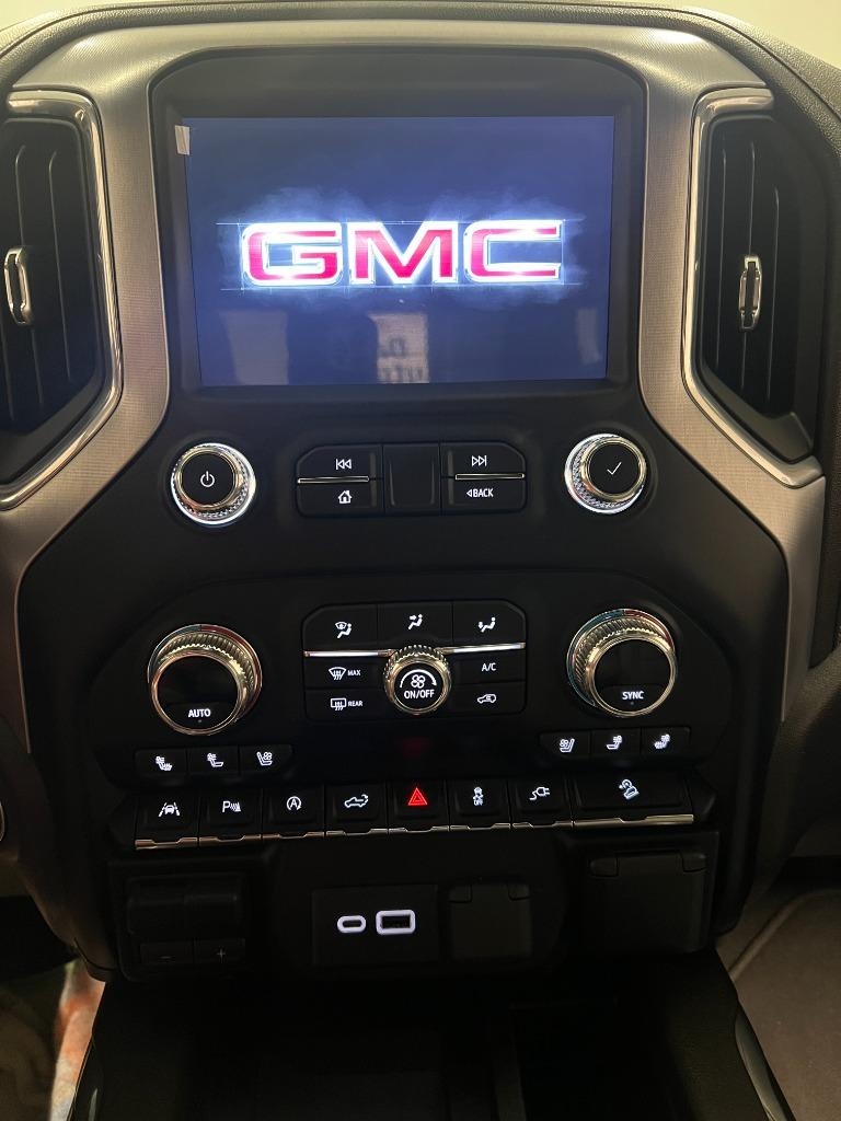 GMC Sierra 1500 SLT Crew Cab Long Box 4WD 2020