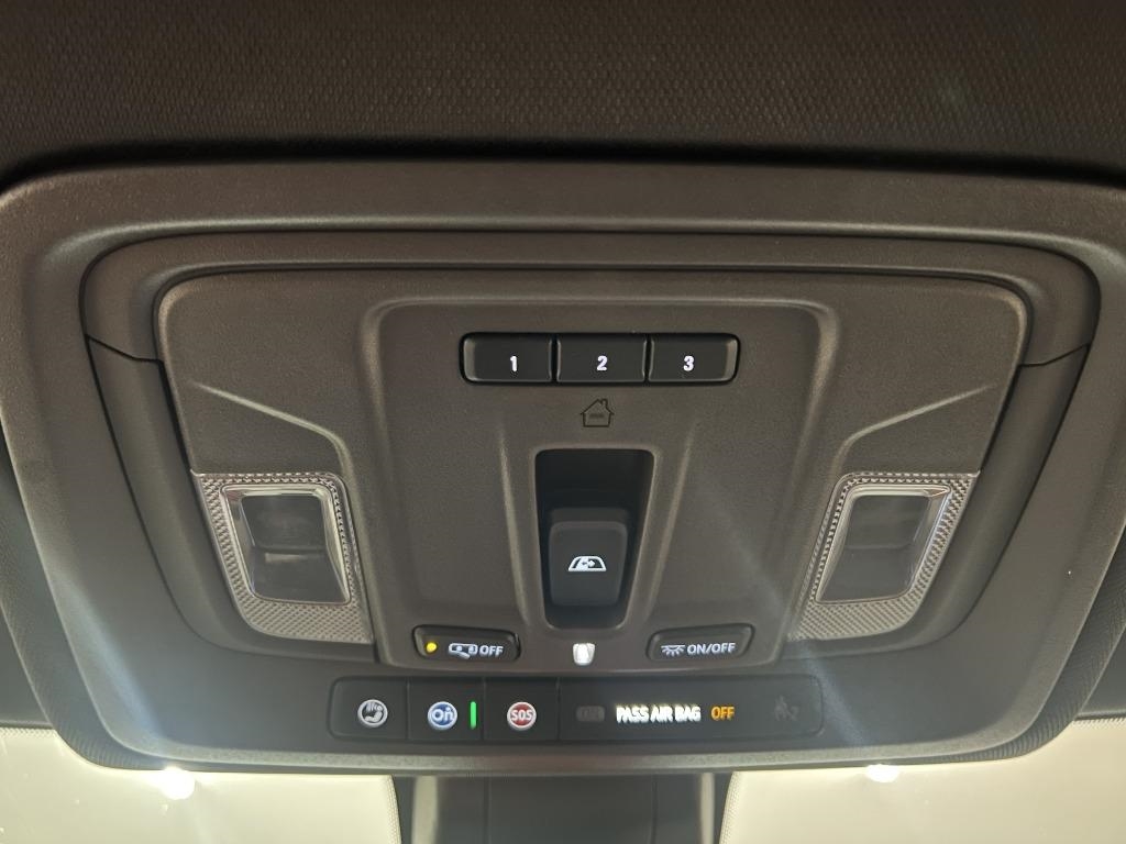 GMC Sierra 1500 SLT Crew Cab Long Box 4WD 2020