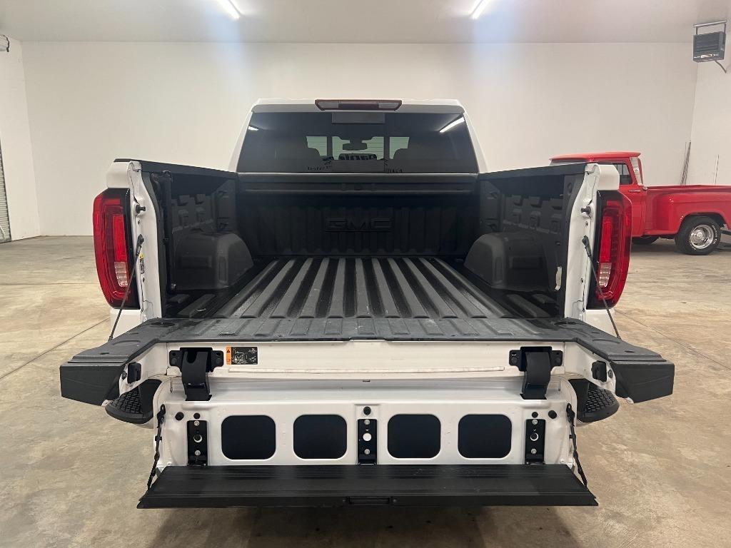 GMC Sierra 1500 SLT Crew Cab Long Box 4WD 2020