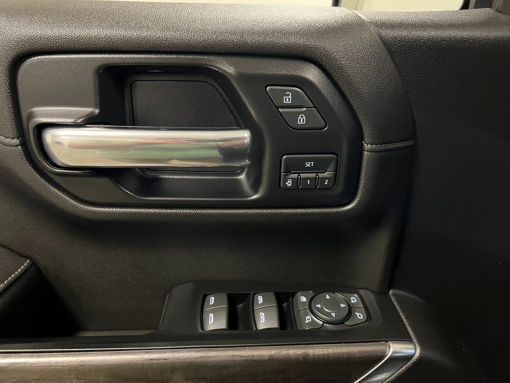 Chevrolet Silverado 1500 LTZ Crew Cab 2WD 2019