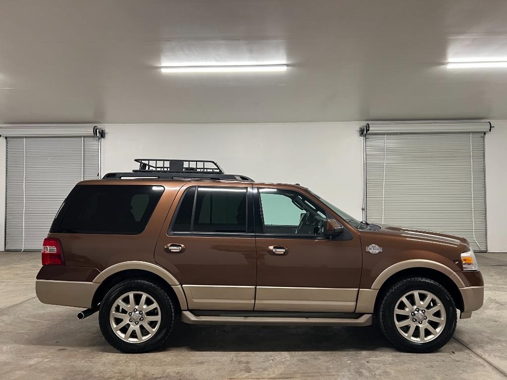 Ford Expedition King Ranch 4WD 2011