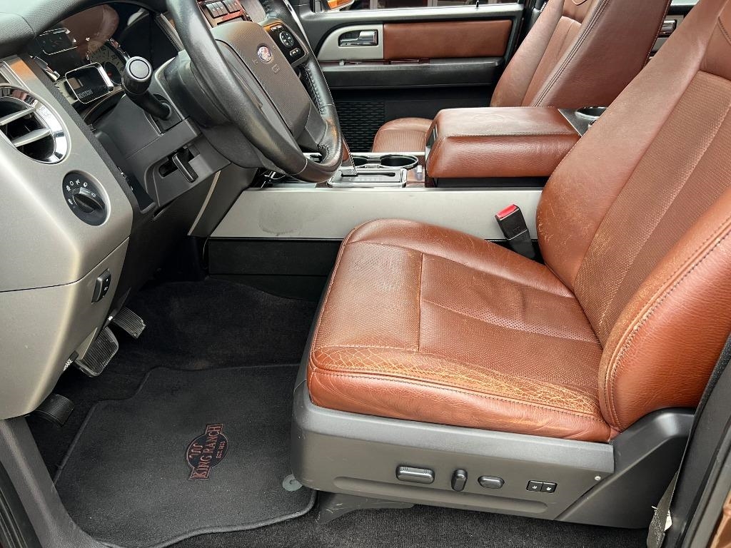 Ford Expedition King Ranch 4WD 2011