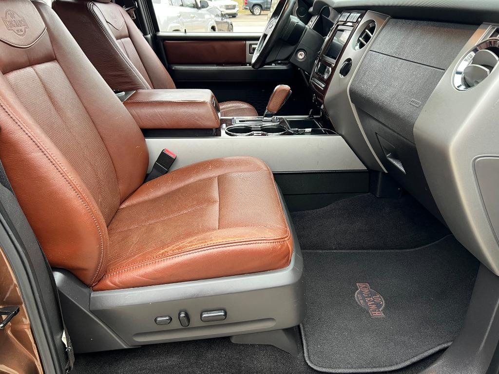 Ford Expedition King Ranch 4WD 2011