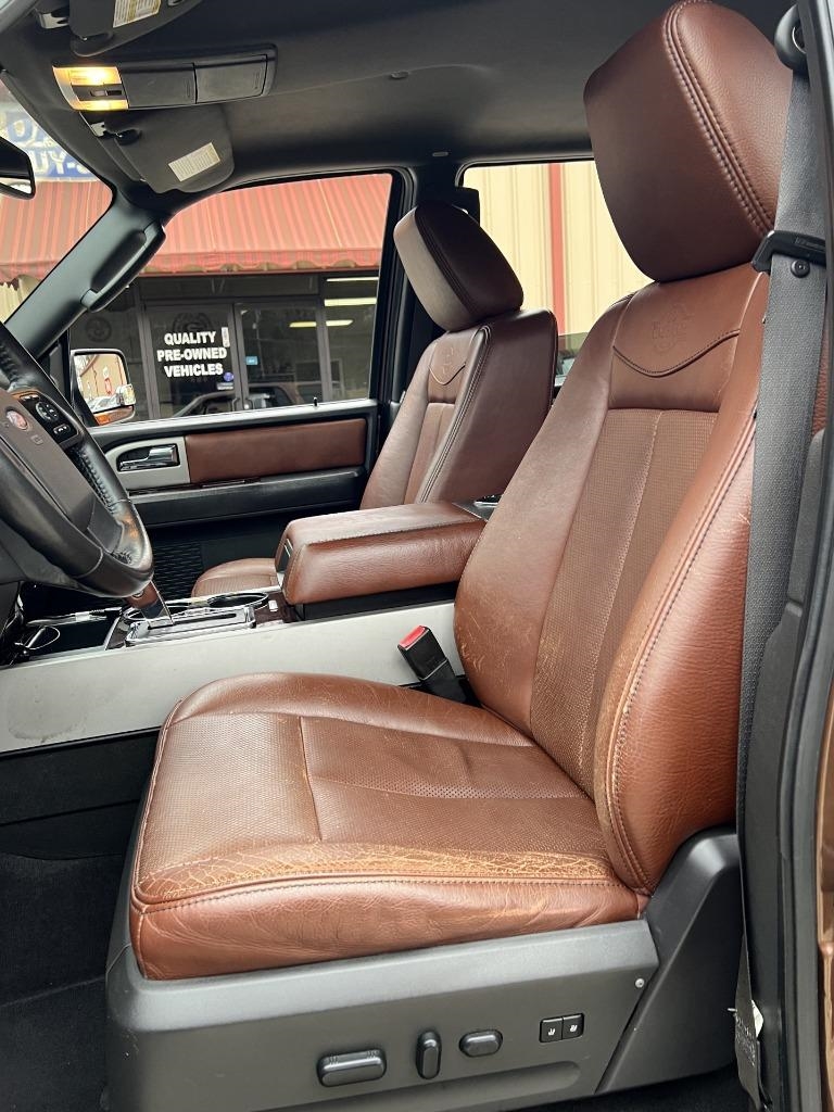 Ford Expedition King Ranch 4WD 2011