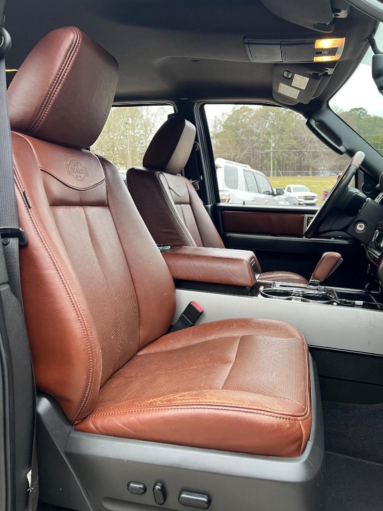 Ford Expedition King Ranch 4WD 2011
