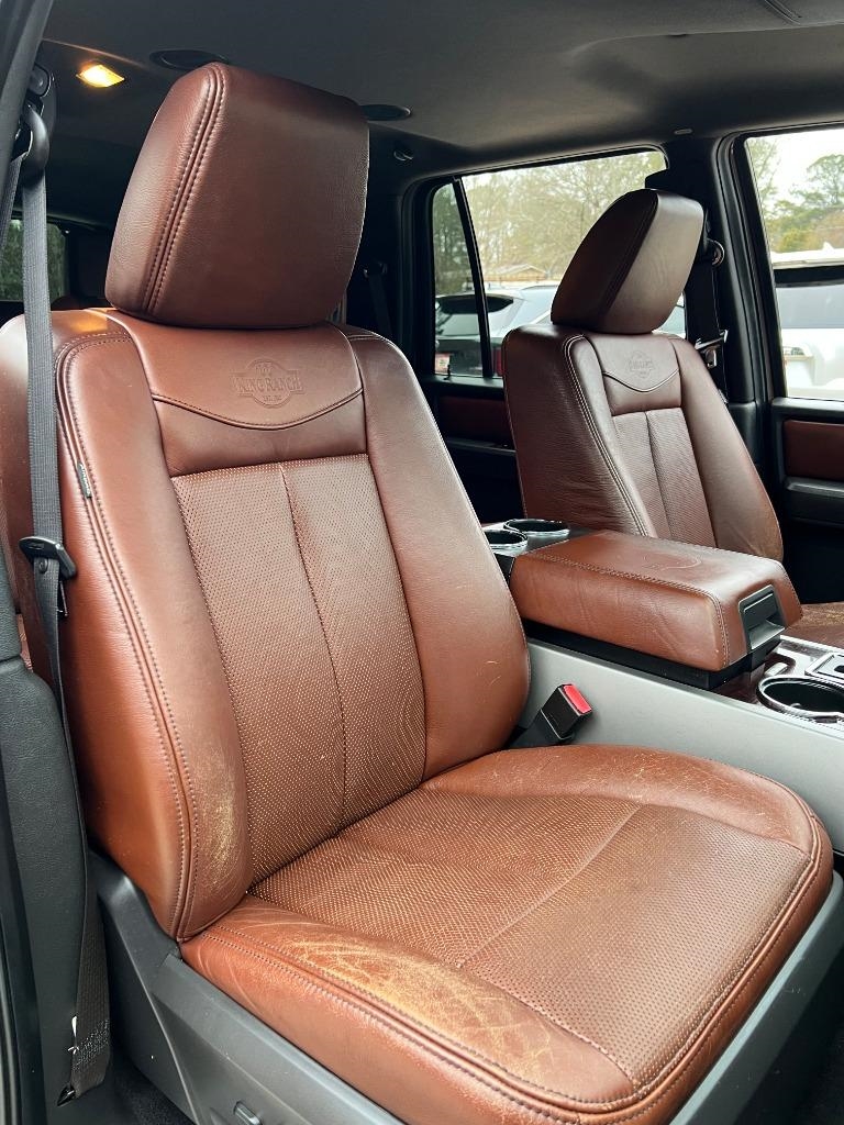 Ford Expedition King Ranch 4WD 2011