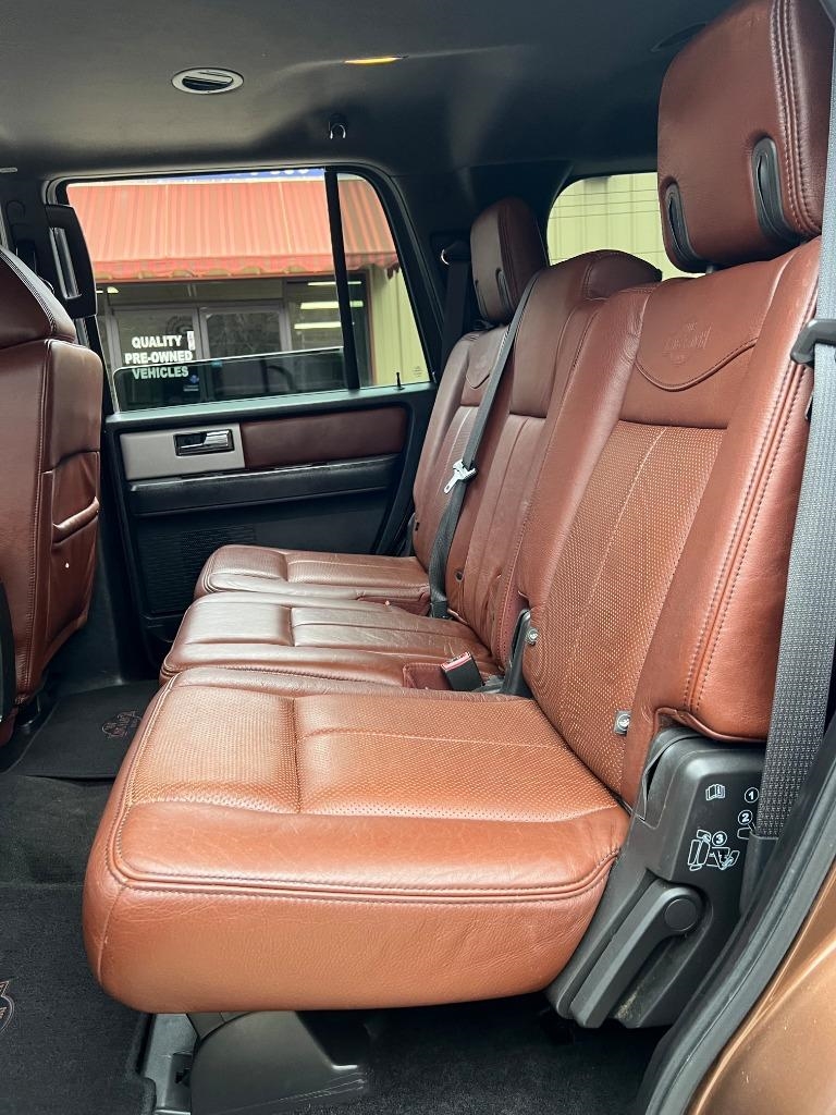 Ford Expedition King Ranch 4WD 2011