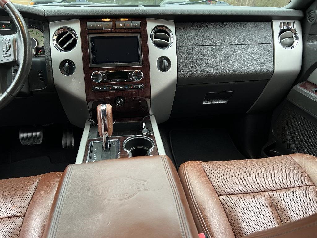Ford Expedition King Ranch 4WD 2011