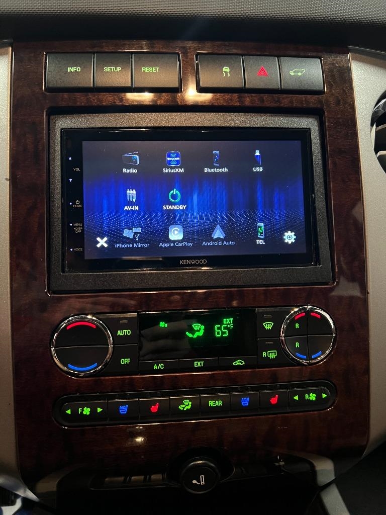 Ford Expedition King Ranch 4WD 2011