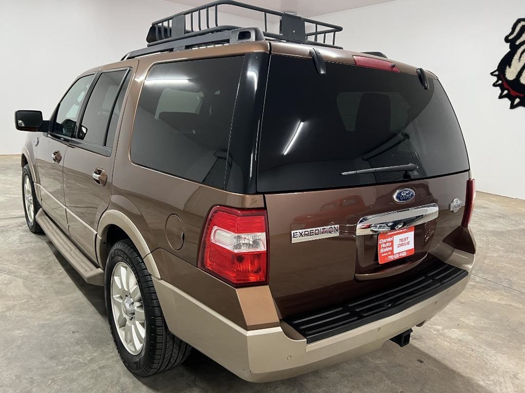 Ford Expedition King Ranch 4WD 2011