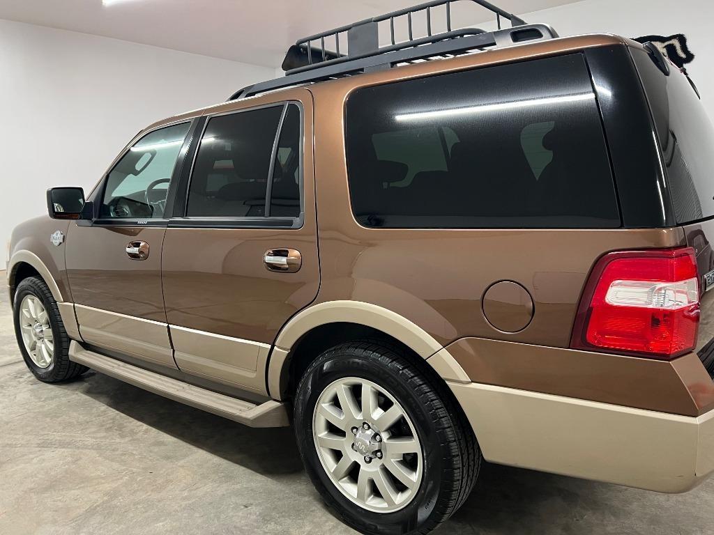 Ford Expedition King Ranch 4WD 2011