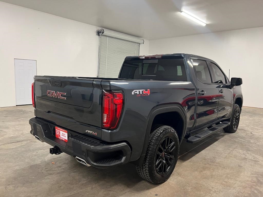 GMC Sierra 1500 AT4 Crew Cab Long Box 4WD 2019