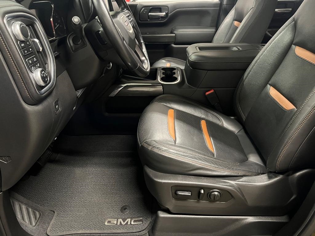 GMC Sierra 1500 AT4 Crew Cab Long Box 4WD 2019