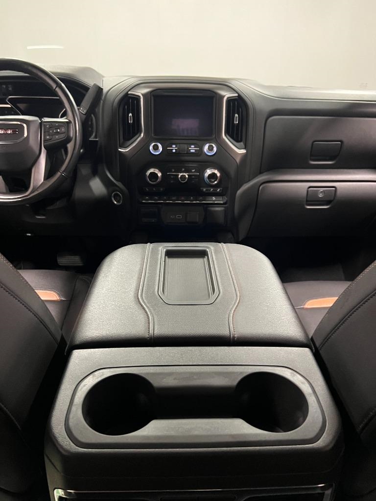 GMC Sierra 1500 AT4 Crew Cab Long Box 4WD 2019