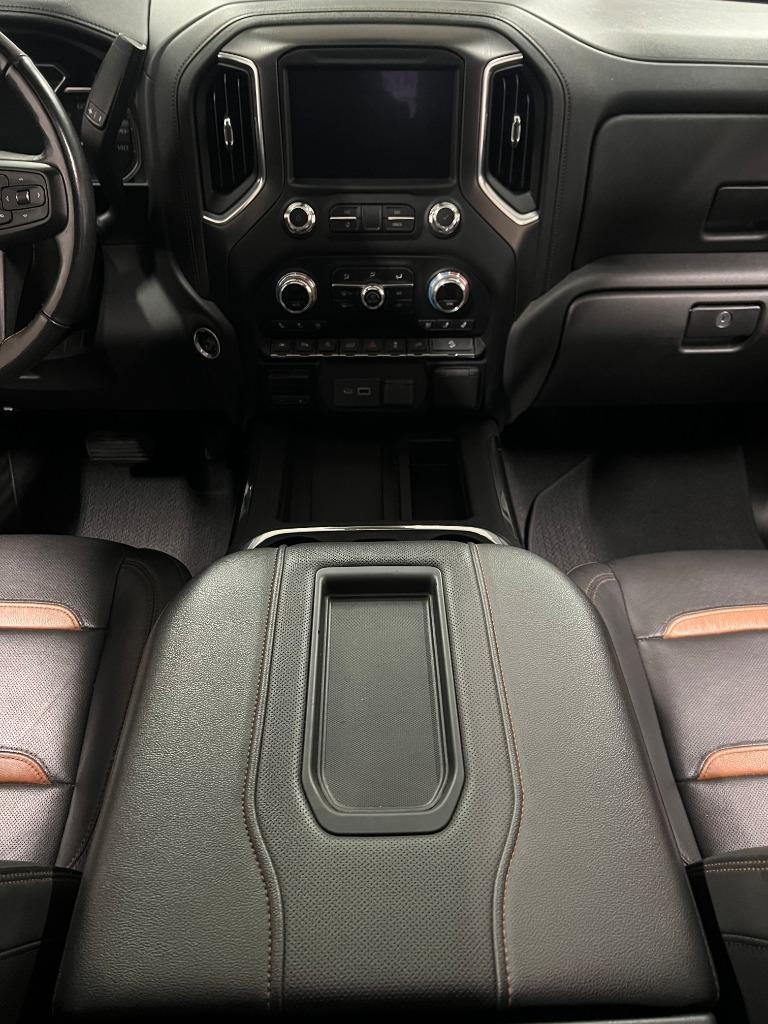 GMC Sierra 1500 AT4 Crew Cab Long Box 4WD 2019