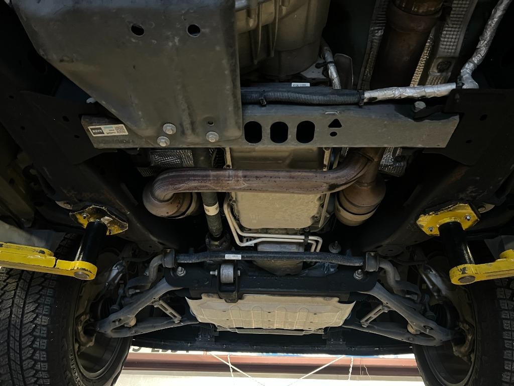 GMC Sierra 1500 AT4 Crew Cab Long Box 4WD 2019