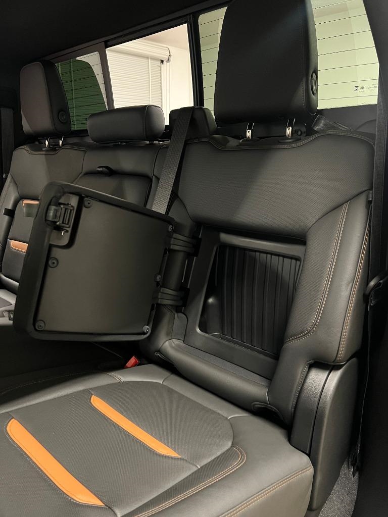 GMC Sierra 1500 AT4 Crew Cab Long Box 4WD 2019