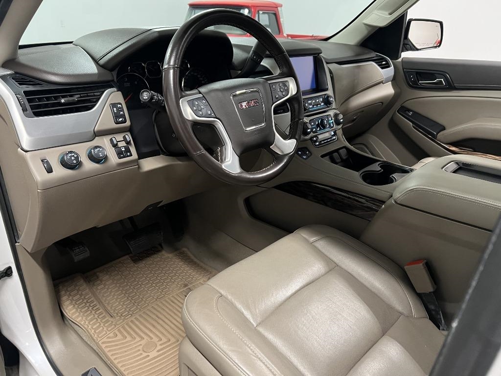 GMC Yukon SLT 4WD 2020