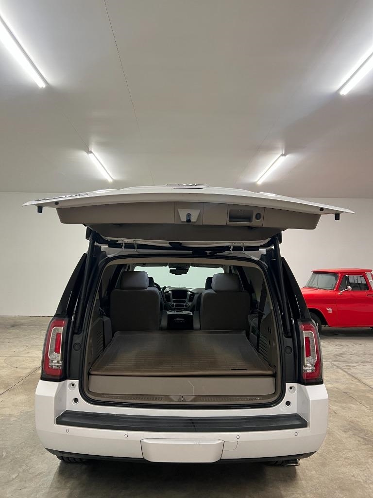 GMC Yukon SLT 4WD 2020