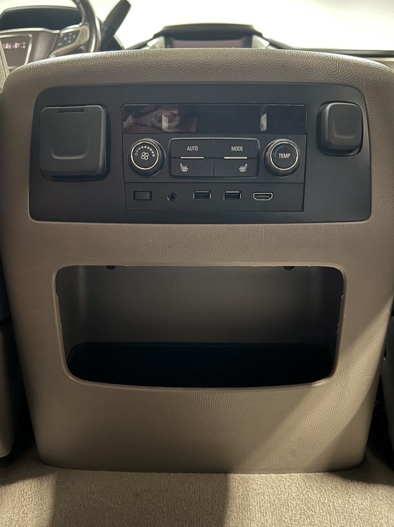 GMC Yukon SLT 4WD 2020