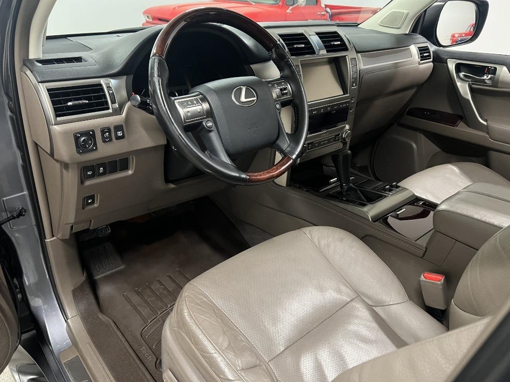 Lexus GX 460 Base 2018