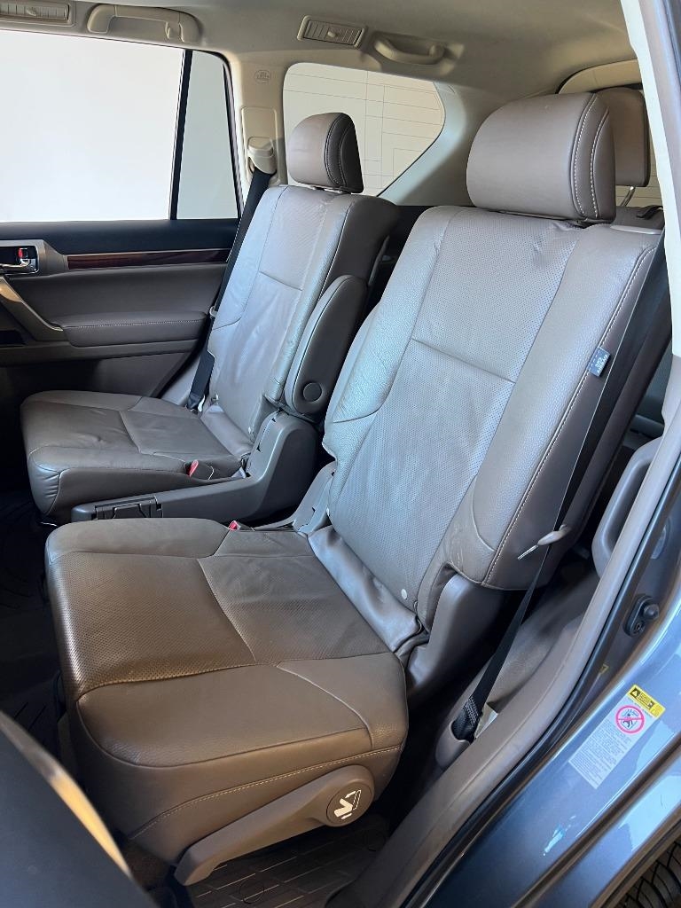 Lexus GX 460 Base 2018